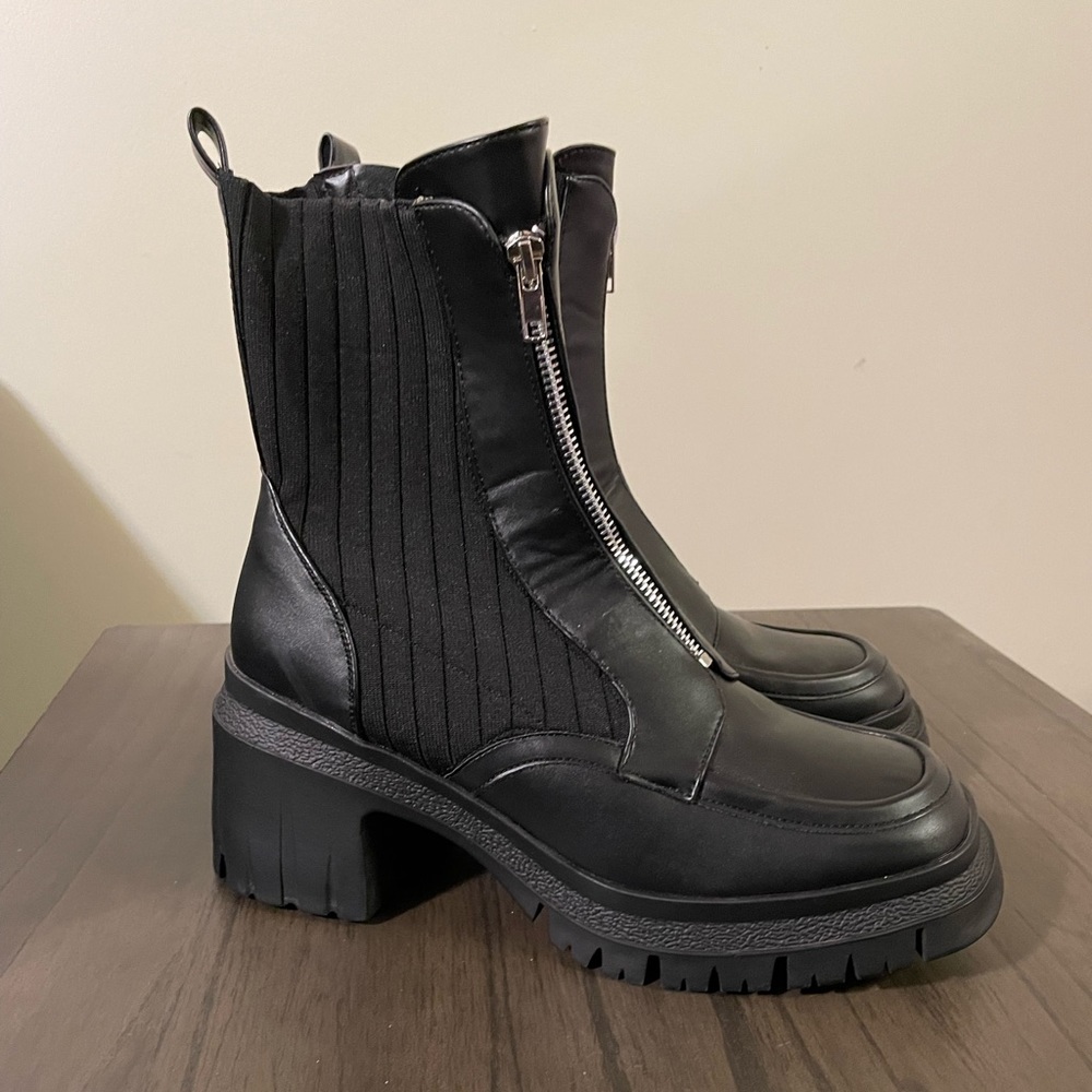 Black Chunky Boots